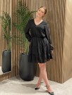 NICE DRESS thumbnail