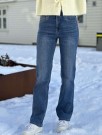 HANA JEANS 32 LENGDE MEDIUM BLUE thumbnail
