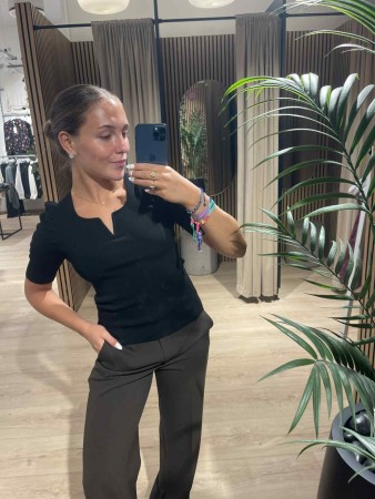 LENYA TOPP 