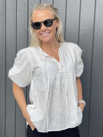 USILA BLOUSE OFFWHITE