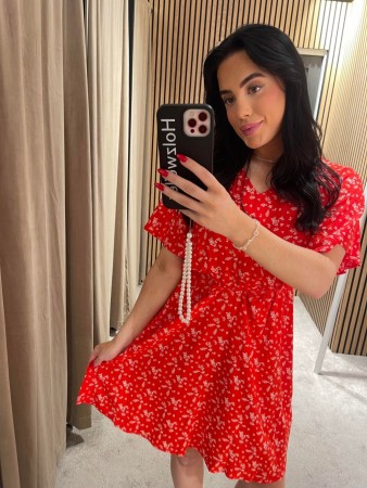 JOELLA DRESS RED 