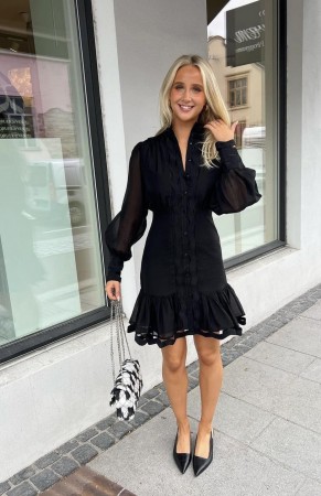 YASPONIRA DRESS