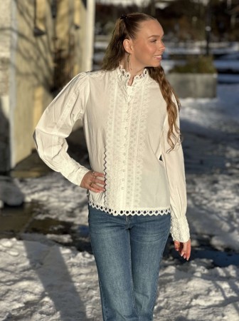 YASJANE SHIRT WHITE
