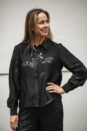 VIRAVENNA BLOUSE