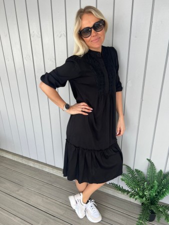 CILLA DRESS BLACK