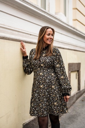 VINAMI DRESS