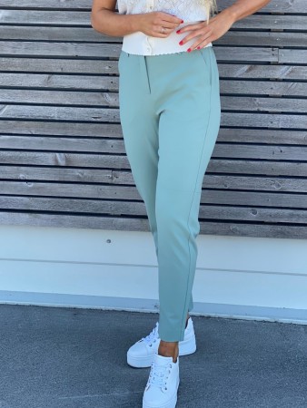 DANTA PANTS 7/8 ICEBERG GREEN