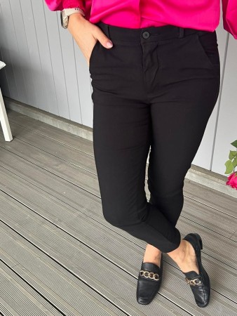 SOLVEJ PANT BLACK ANKEL