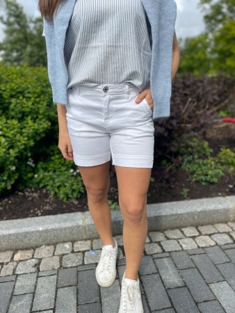 MARGARETH SHORTS HVIT