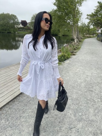 FREYA DRESS OFFWHITE