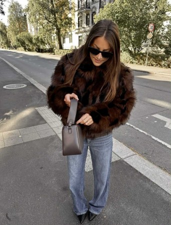 VIAQUAFINA FUR JACKET
