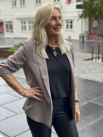 SHIRLEY BLAZER BRINDEL