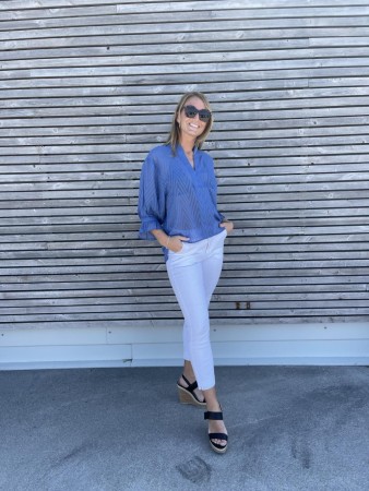 AMILY BLOUSE