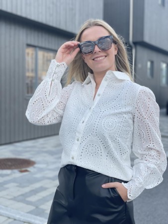 YASHOLI SHIRT WHITE